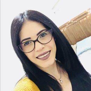 Meet your Posher, Mary tere